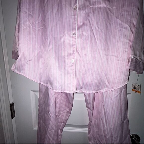 New, Miss Elaine Stripe Print Pajama Lounge Wear 2 Pc. Set - Picture 3 of 11